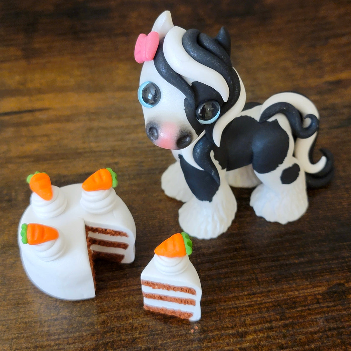 Carrot Cake Pony “Munchkin”, Horse Sculpture