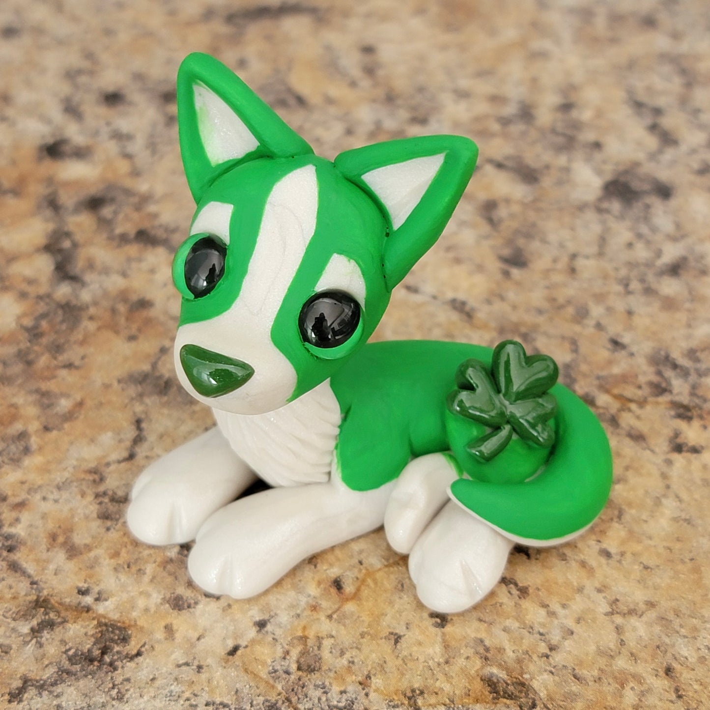 Shamrock Husky “Clover”, Dog Sculpture