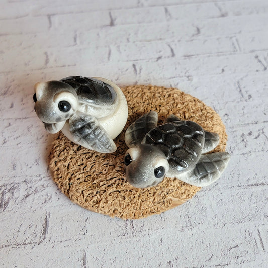 Baby Sea Turtles Figurine, Handmade Clay Sea Turtles