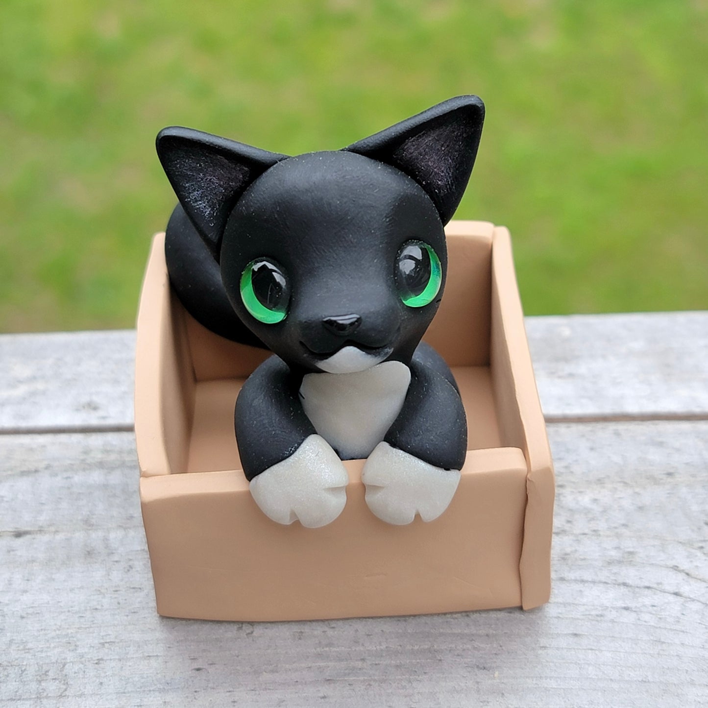 Tuxedo Kitty “Tofu”, Cat Sculpture
