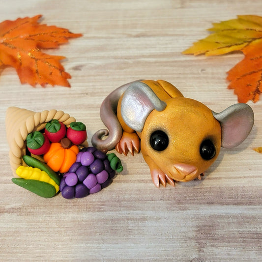 Cornucopia Mouse “Cordelia”, Deer Mouse Sculpture