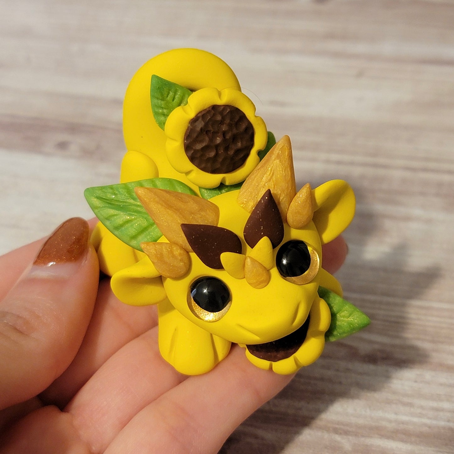 Sunflower dragon “Buttercup”, Dragon Sculpture