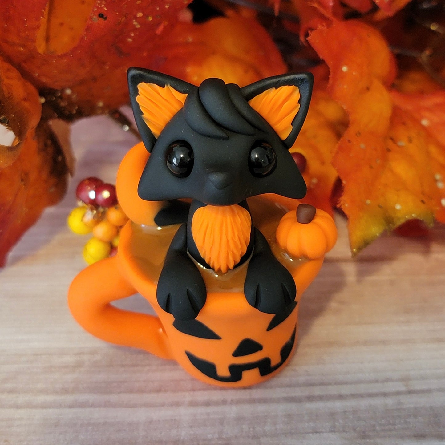 Pumpkin Spice Latte Fox, Fox Sculpture