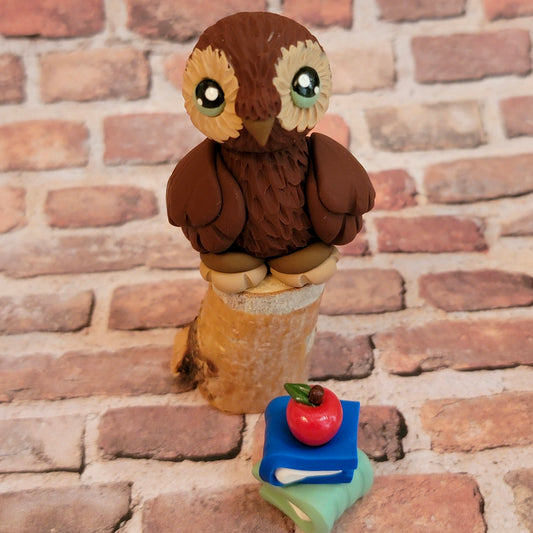 Bookworm Owl “Gatsby”, Handmade Clay Owl