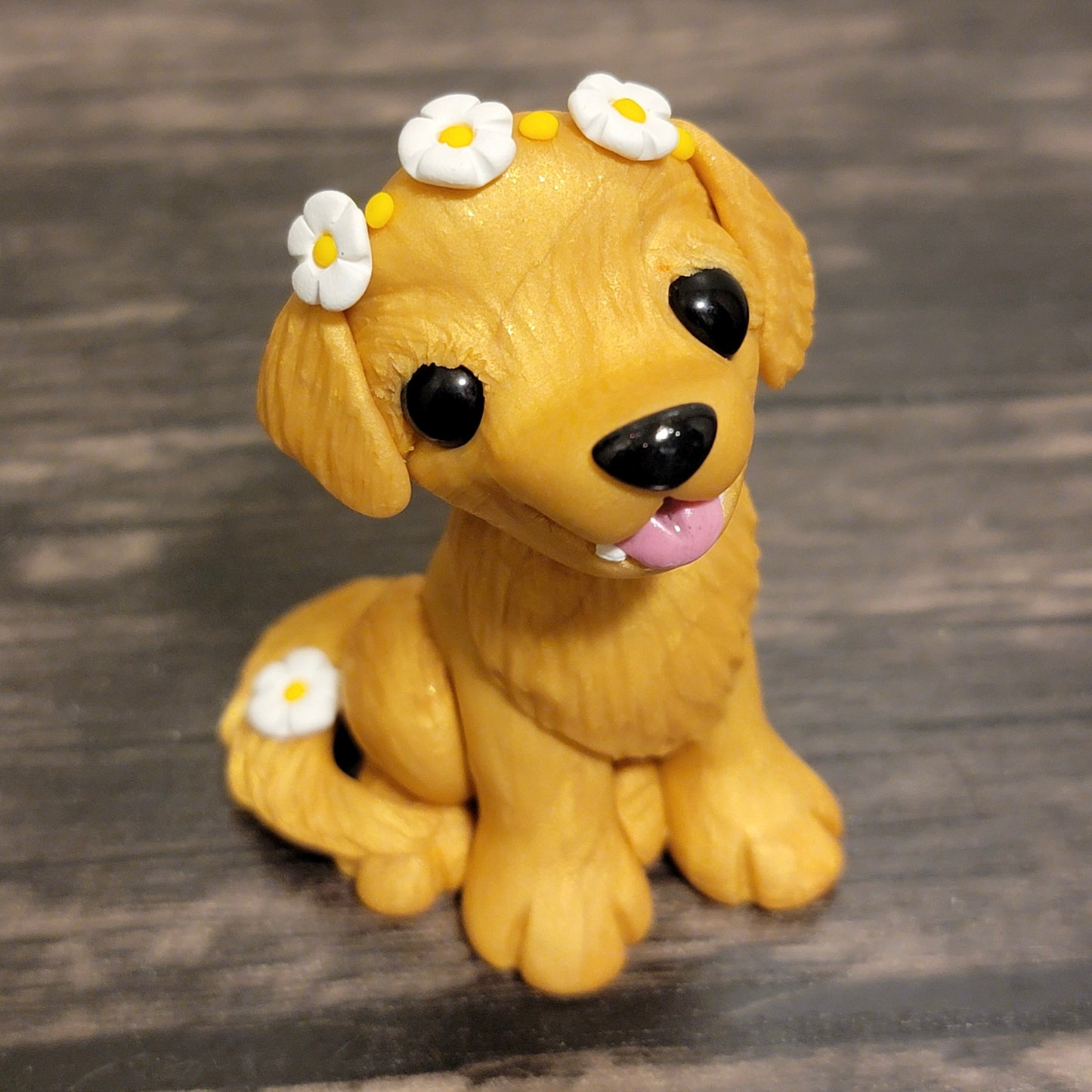 Springtime Golden Retriever “Daisy”, Dog Sculpture