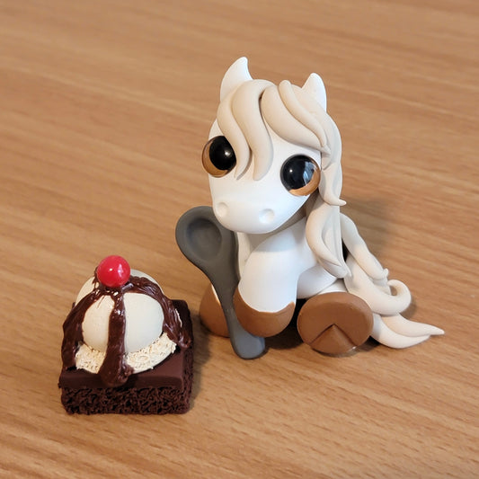 Brownie Ice Cream Pony “Vanilla”, Handmade Clay Pony