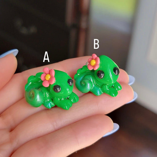 Flower Chameleon Charm, Clay Charm